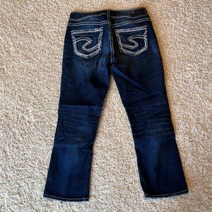 NWOT - Silver Suki mid capri women’s jeans